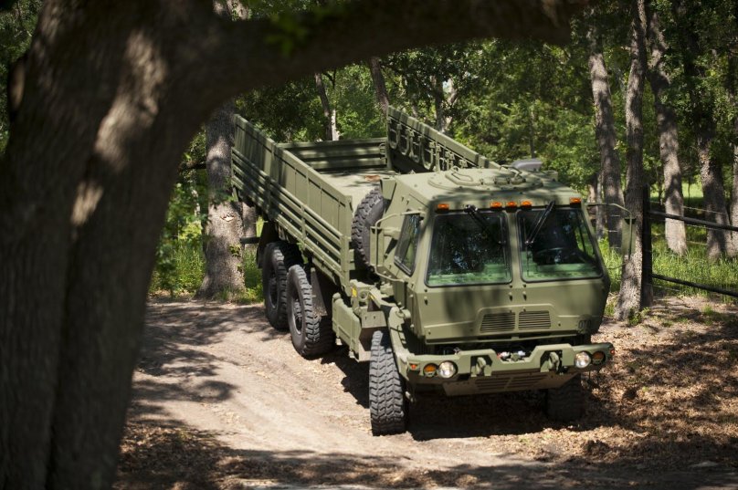 Oshkosh m1078
