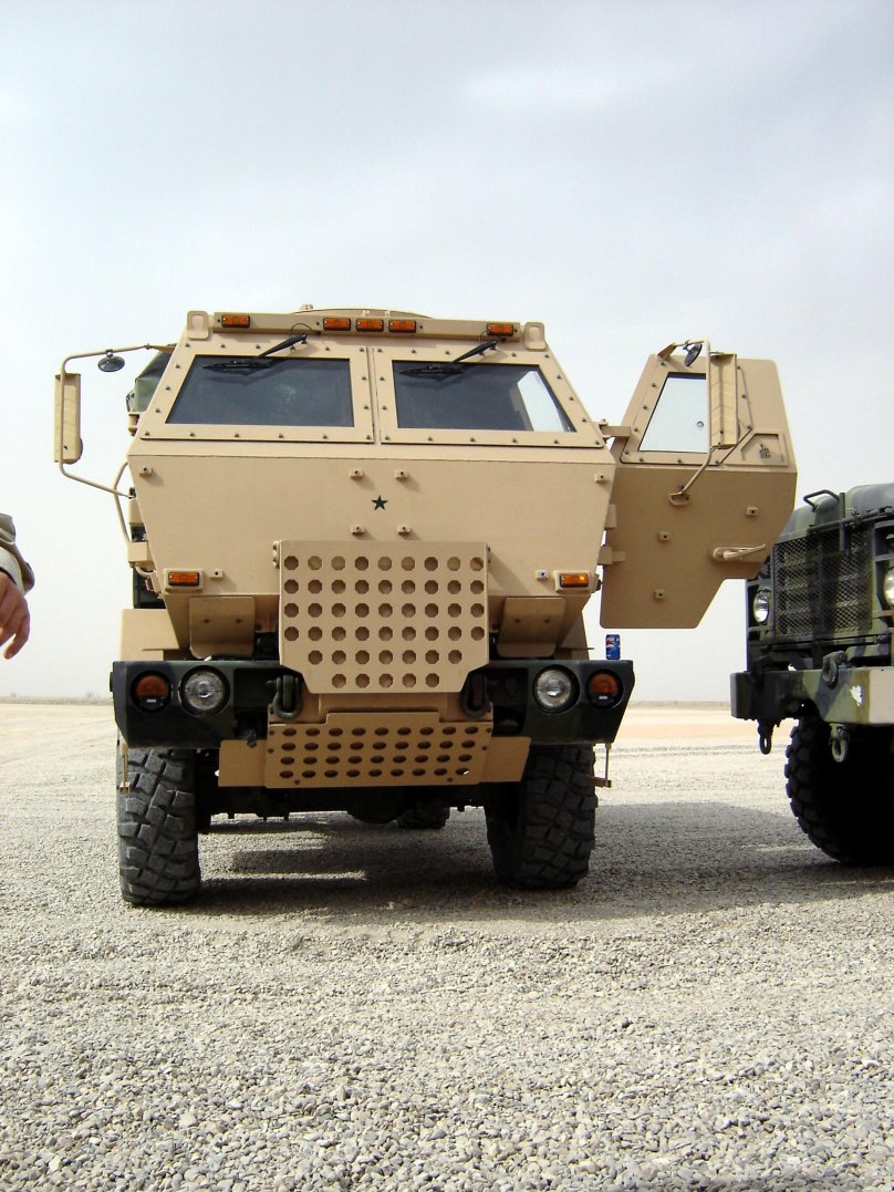 Тактический автомобиль