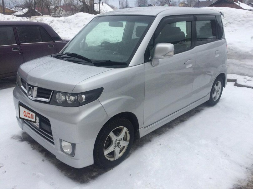 Honda Zest Spark 2010