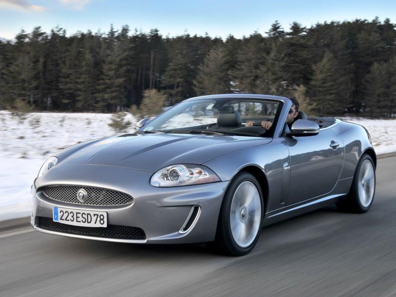 Jaguar XK (II)