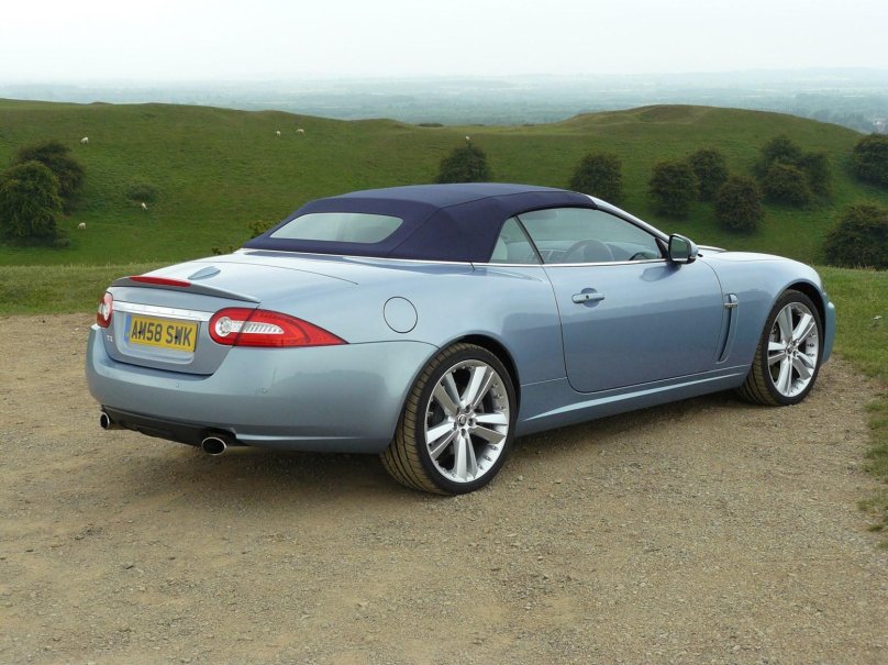 Ягуар XK Coupe 2008