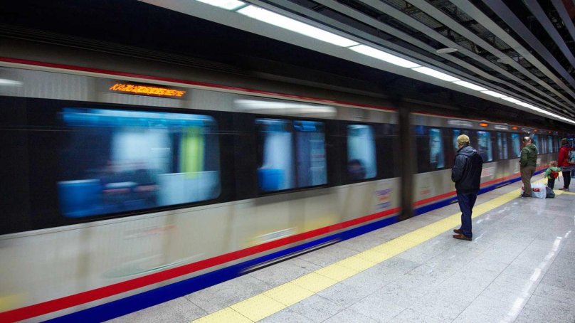 Поезд Мармарай Стамбул