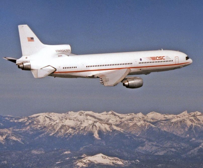 Самолет Локхид 1011