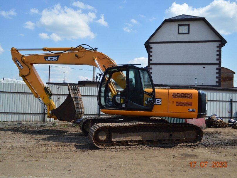 JCB 220 гусеничный экскаватор габариты