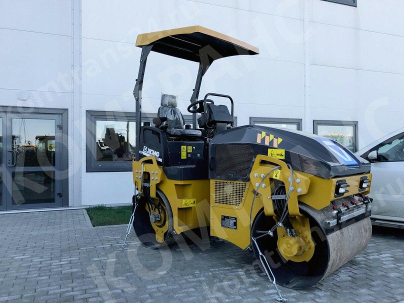 Каток дорожный вибрационный XCMG xmr403vt