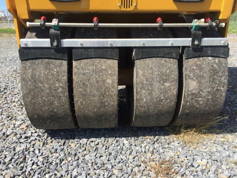 Каток дорожный XCMG xmr403