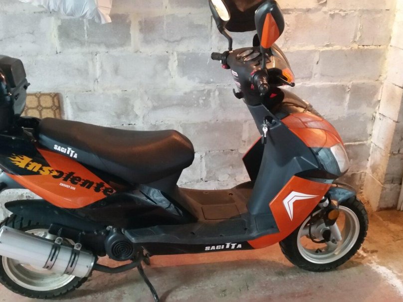 Скутер Sagitta 50