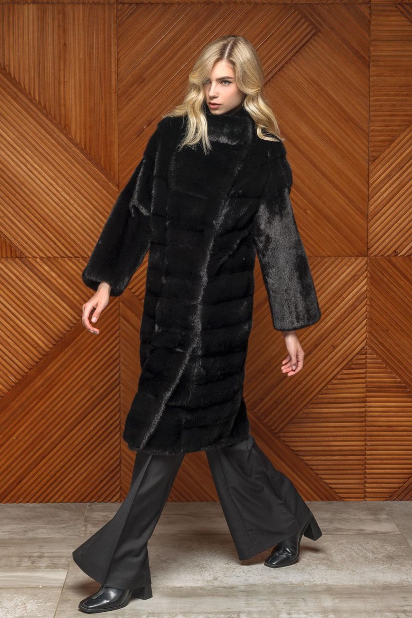 Короткие шубки из норки