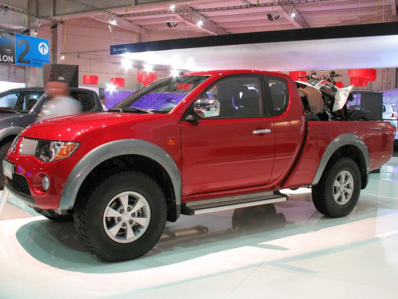Mitsubishi l200 Club Cab