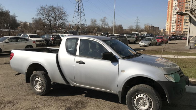 Mitsubishi l200 Club Cab