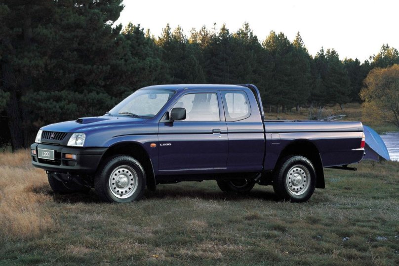 Mitsubishi l200 1996