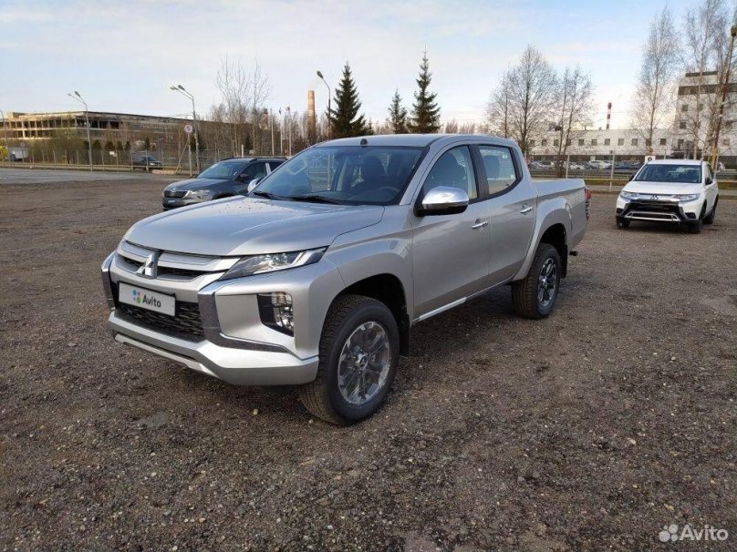 Новые автомобили 2022