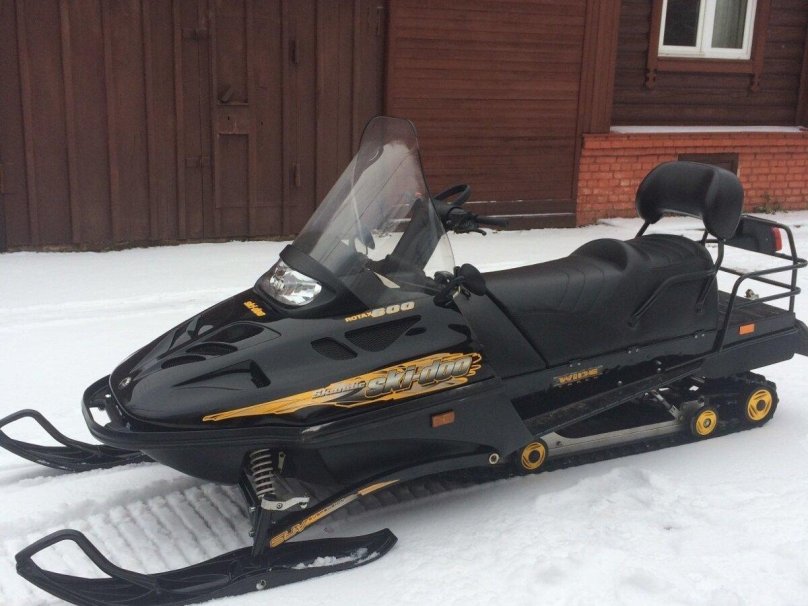 Снегоход BRP Ski-Doo 600