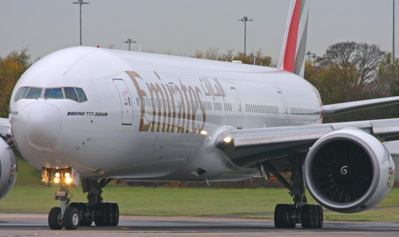 Эмирейтс 777-300er