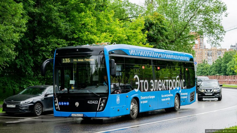 Электробус КАМАЗ-6282