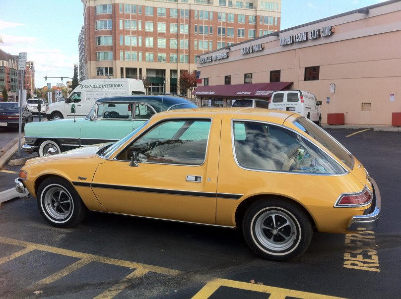 Автомобиль AMC «Pacer»