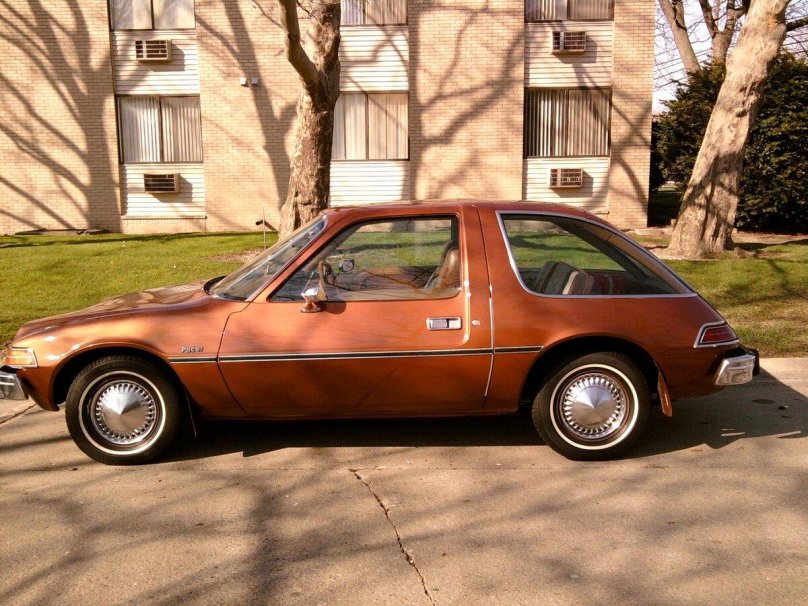 Автомобиль AMC «Pacer»
