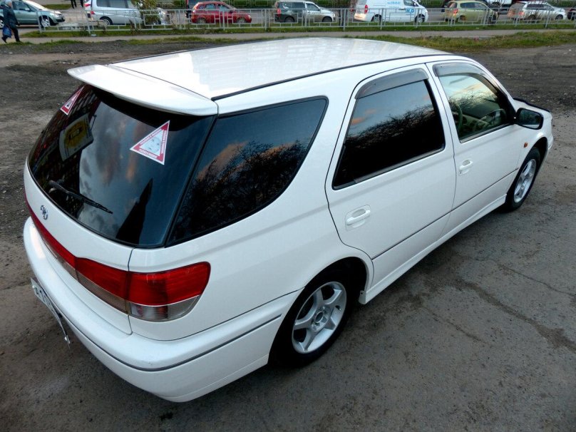 Тойота Виста Ардео