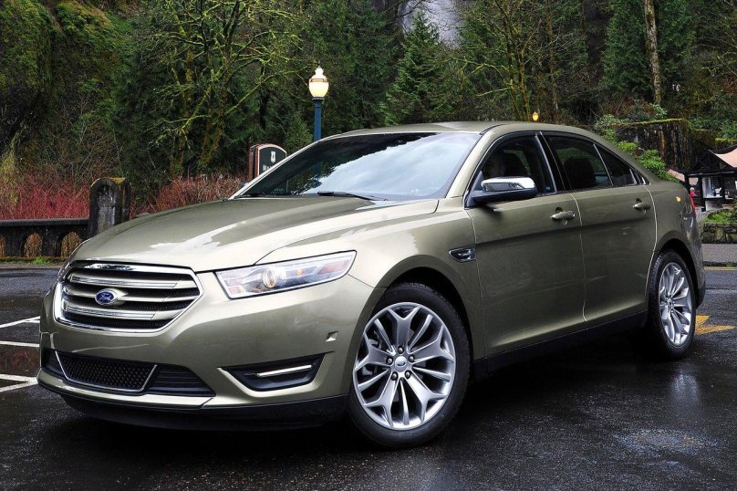 Ford Taurus 2014