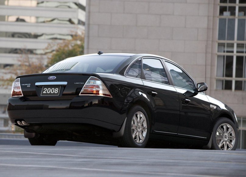Ford Taurus 2008