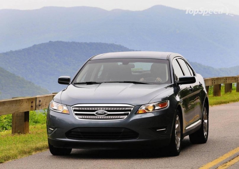 Форд Таурус 2010