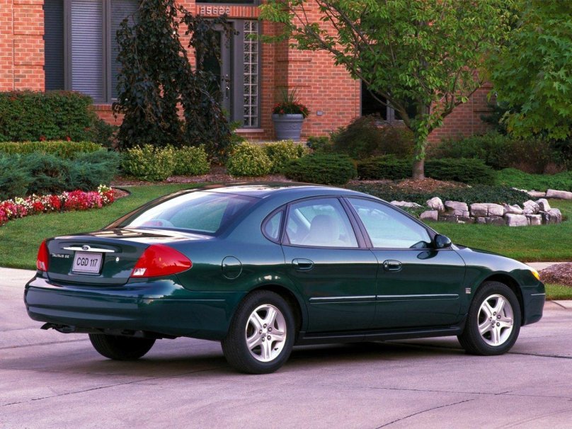 Ford Taurus 2000