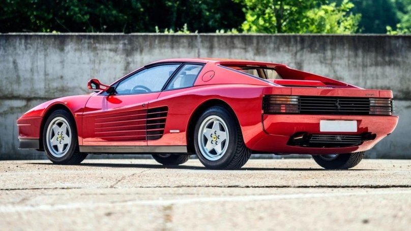 Ferrari Testarossa 84