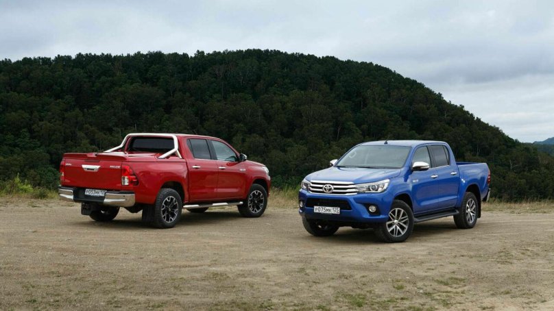 Тойота Хайлюкс 2020