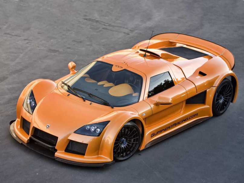 Gumpert Apollo