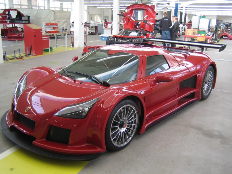 Gumpert Apollo '2006