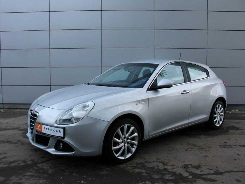 Альфа серебристая