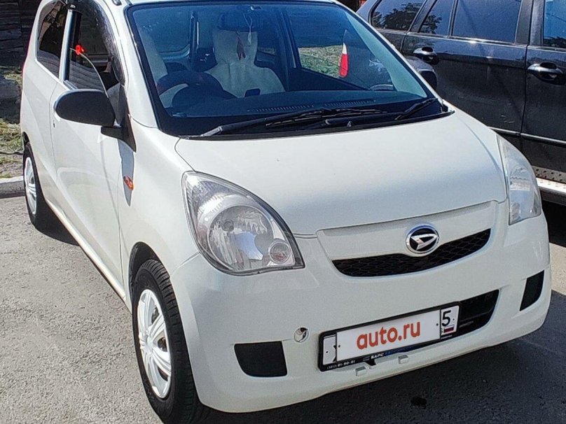 Daihatsu Mira 2009