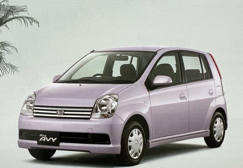 Daihatsu Mira 2005