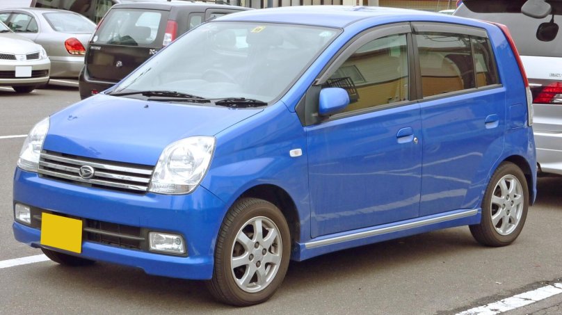 Daihatsu Mira l250