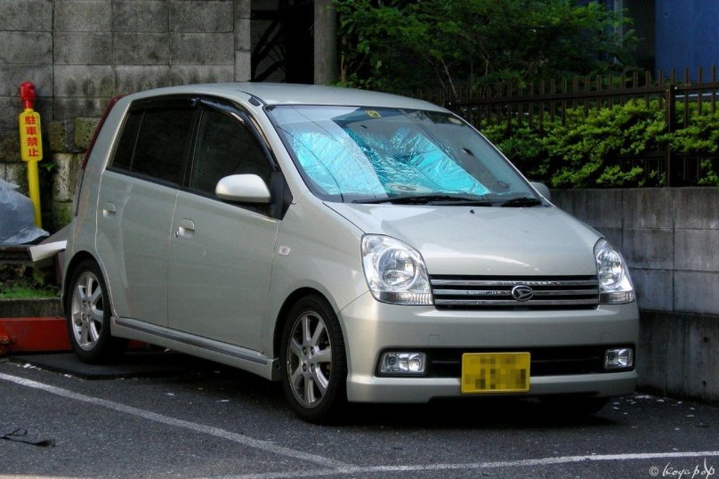 Daihatsu Mira 2002