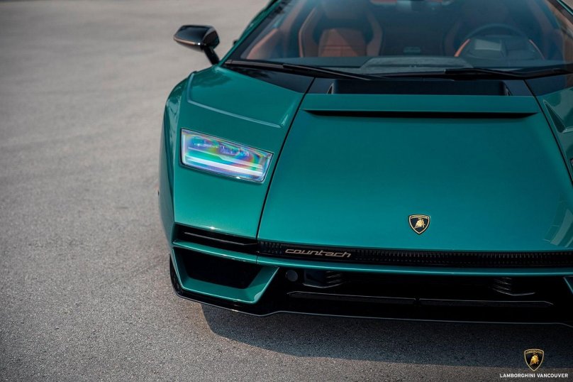 Ламборджини Sián Roadster