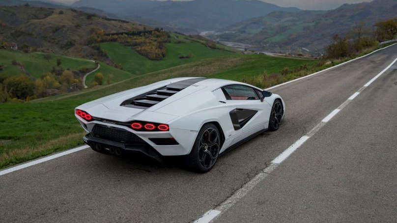 Lamborghini Countach lp800