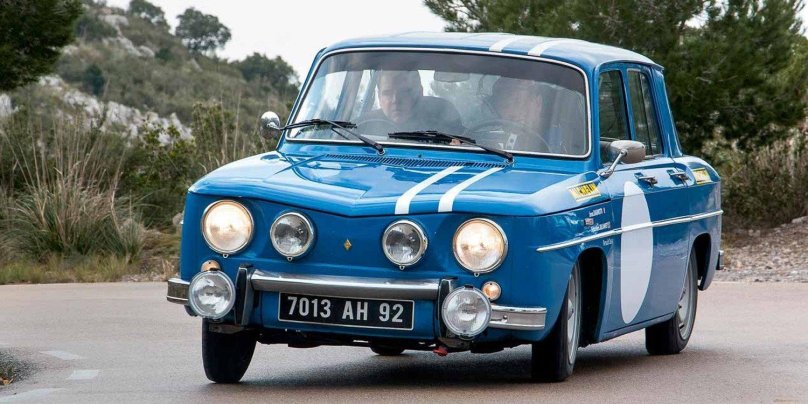 Renault 8