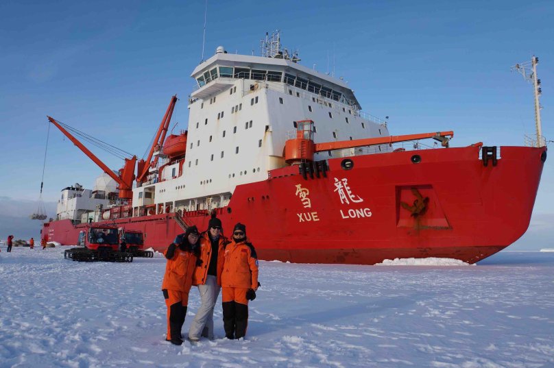 Китайский ледокол "Сюэлун-2"