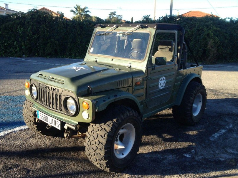Suzuki Jimny lj10