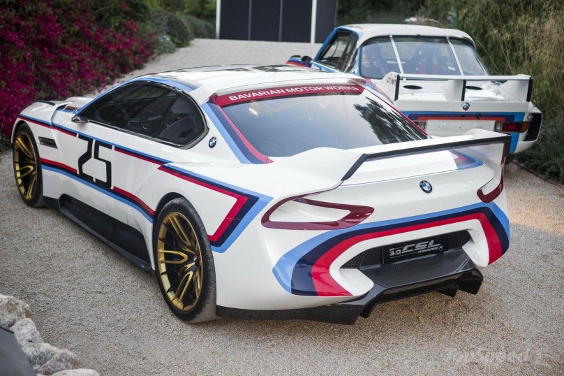 BMW 3 CSL hommage r