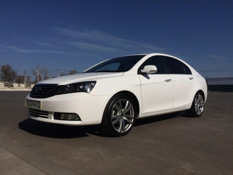 Geely Emgrand ec7 r18