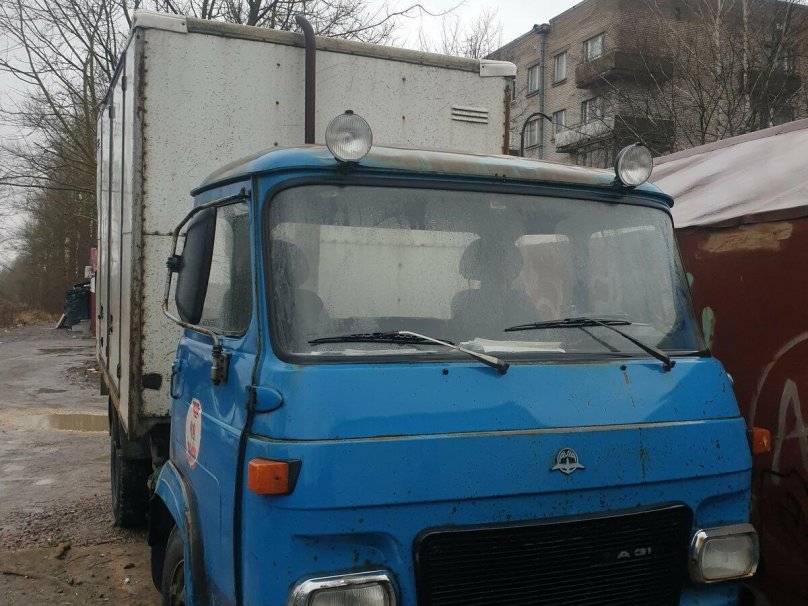 Avia 31 тентованный