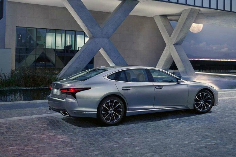 Лексус лс 600 2020