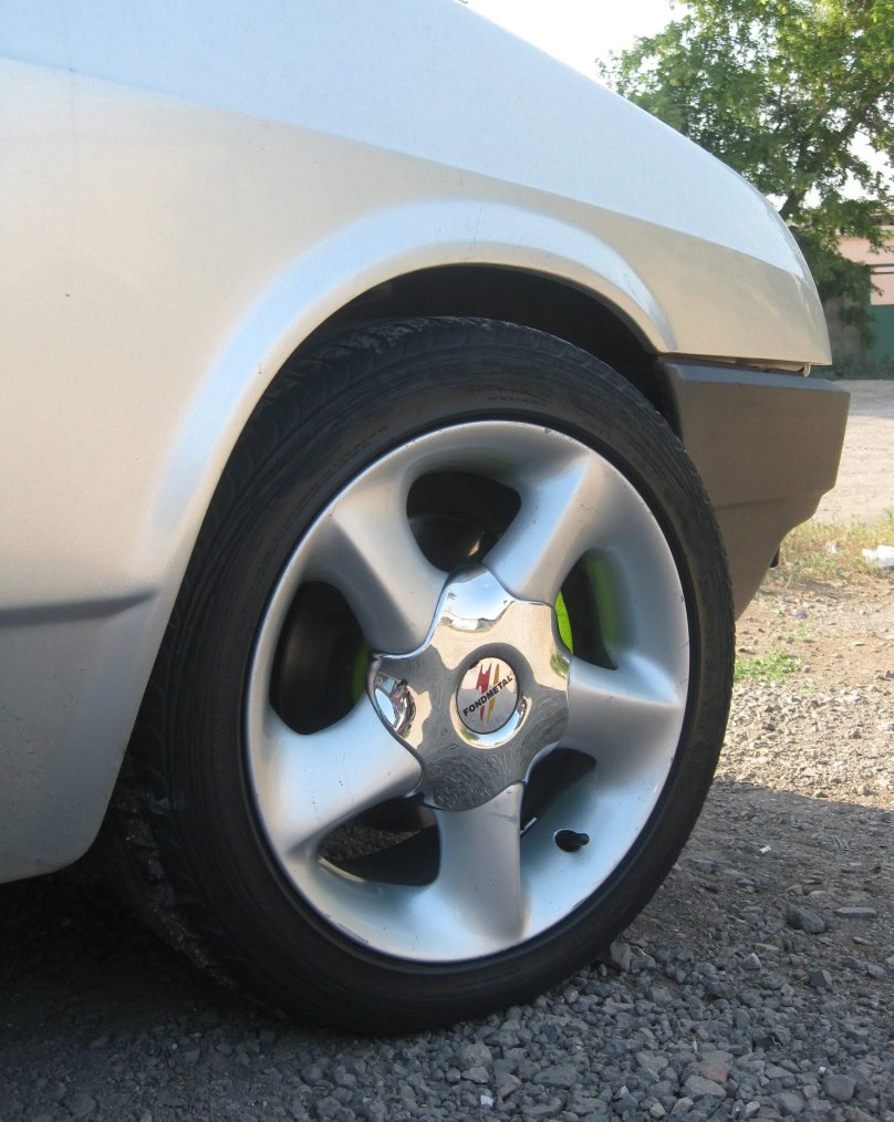 Fondmetal Tech 3 r15 4 98