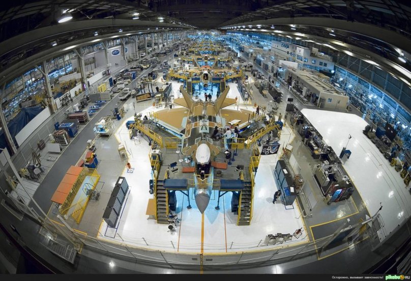 Завод Lockheed Martin в США