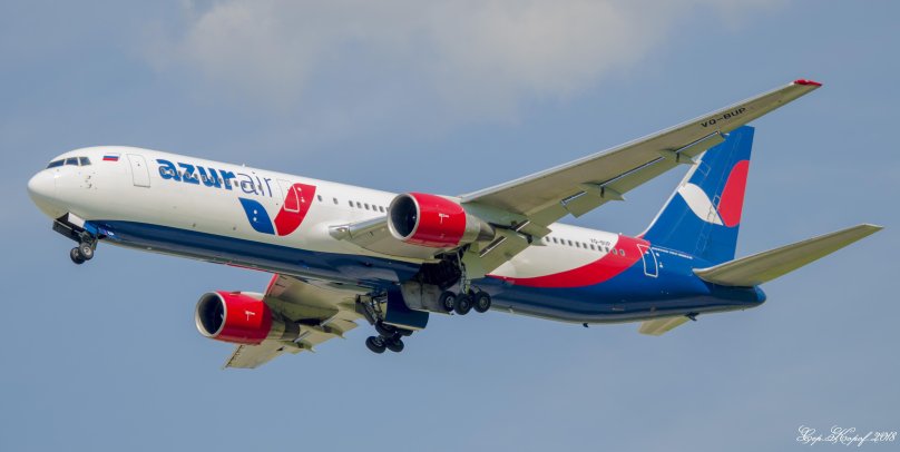 Азур 767-300