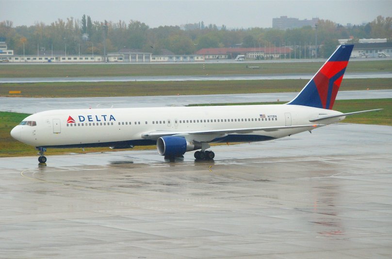 Самолёт Delta 767