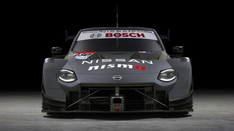 Nissan z gt500