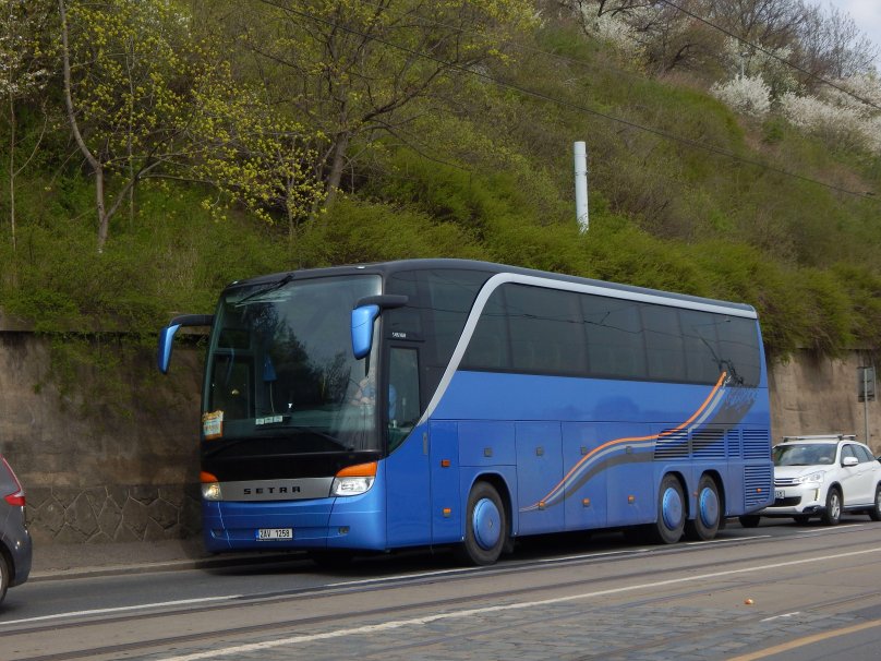 Setra 415